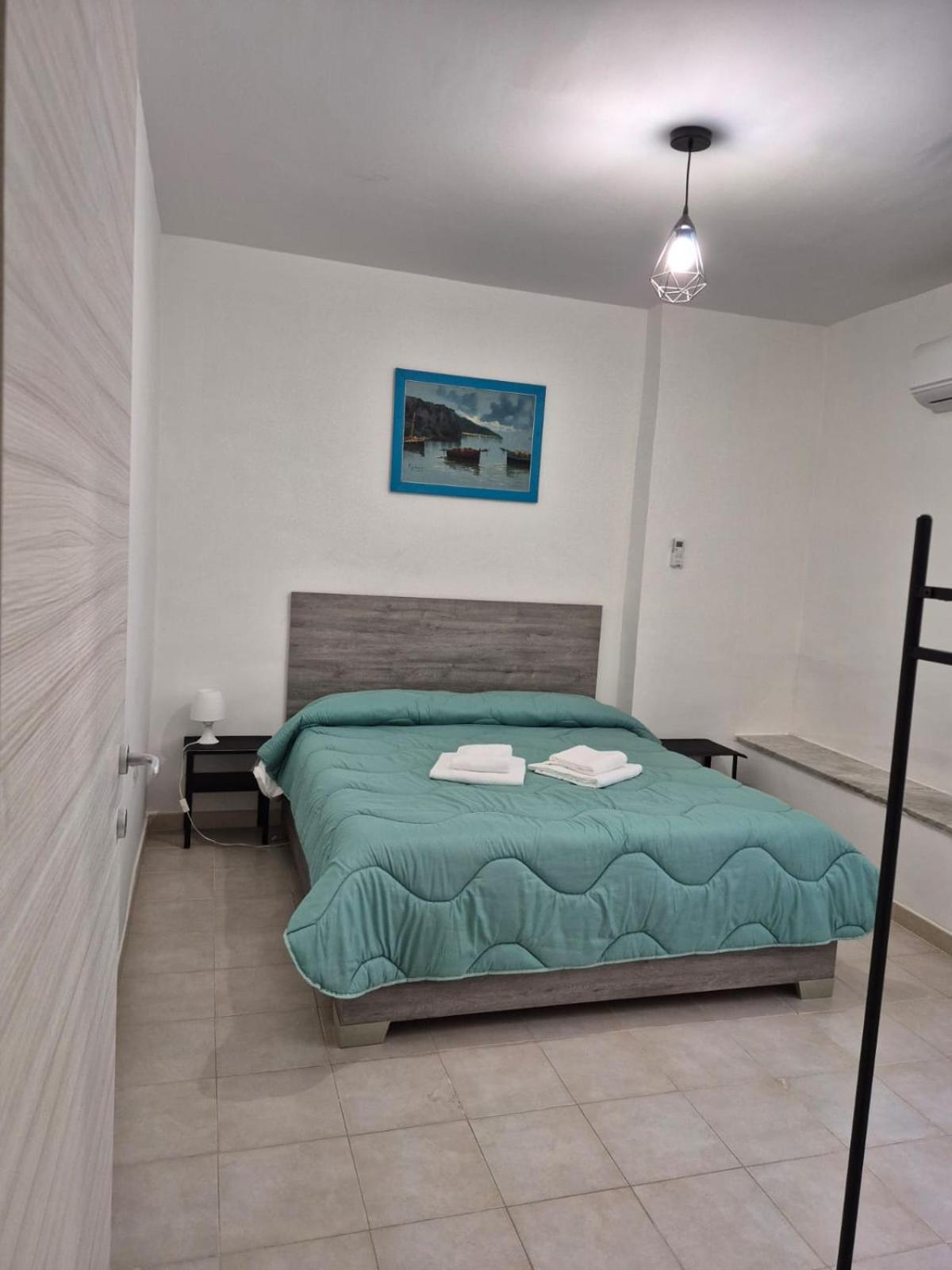 Appartamento A Casa Di Ilaria Napoli Esterno foto